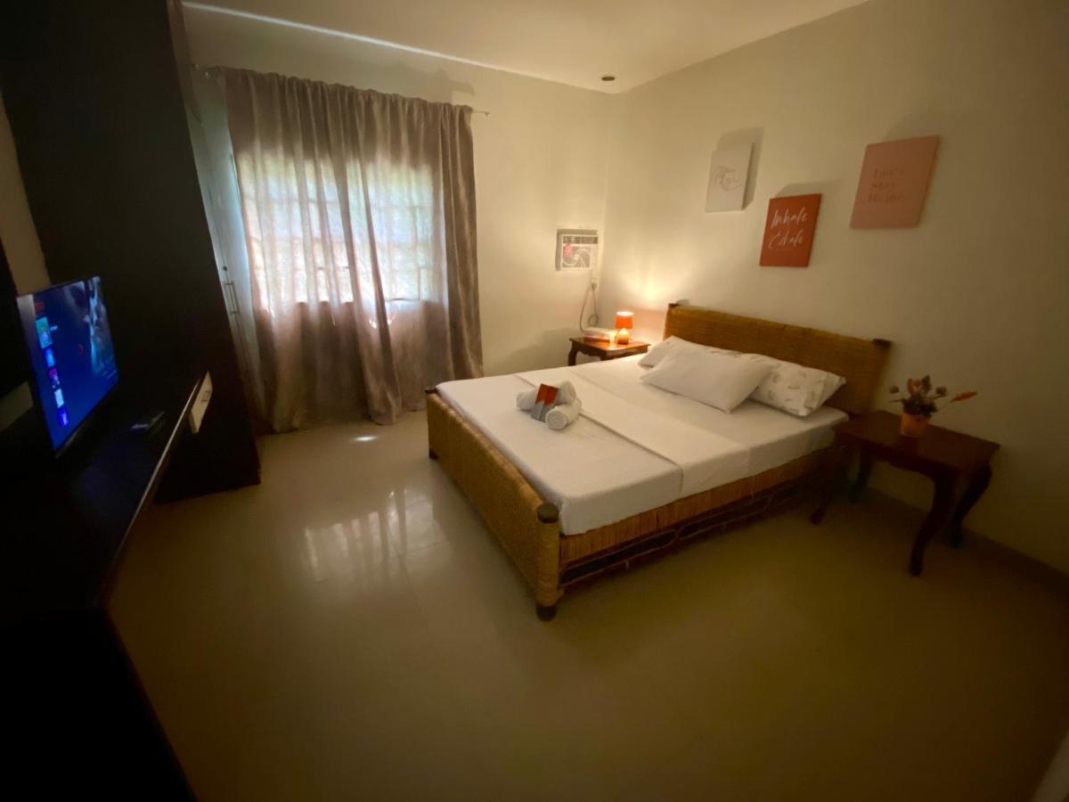 Hiraya Bed And Breakfast Roxas Exterior foto